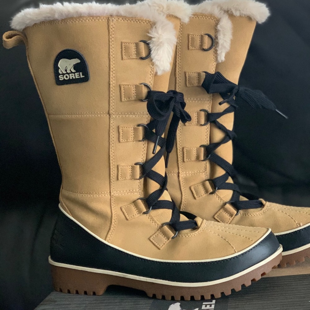 Women’s Sorel Snow Boots